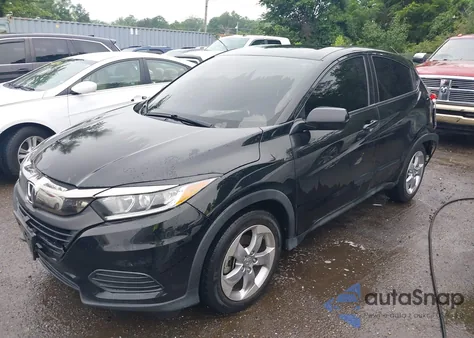 2019 Honda Hr-V Lx z USA, uszkodzony, nr VIN 3CZRU6H30KG728228